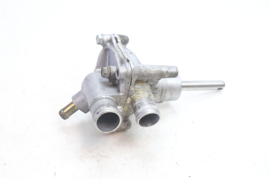 photo de POMPA ACQUA HONDA VFR FI RC46 800 (1998 - 2001) - Primo piano tecnico