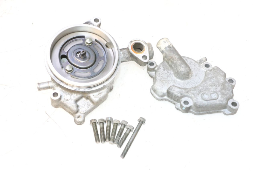 photo de POMPA ACQUA YAMAHA XMAX X-MAX 125 (2006 - 2009) - Vista principale