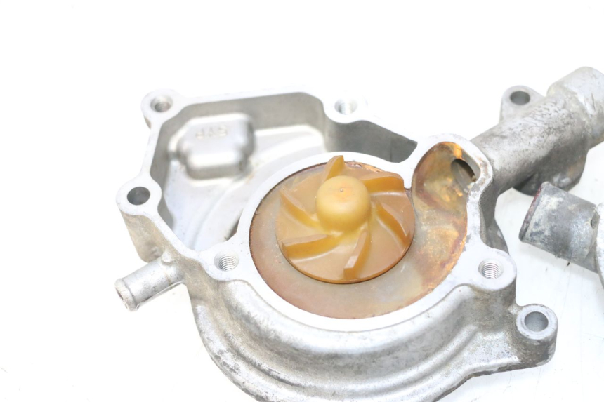 photo de POMPA ACQUA YAMAHA XMAX X-MAX 125 (2006 - 2009) - Marcature e riferimenti originali