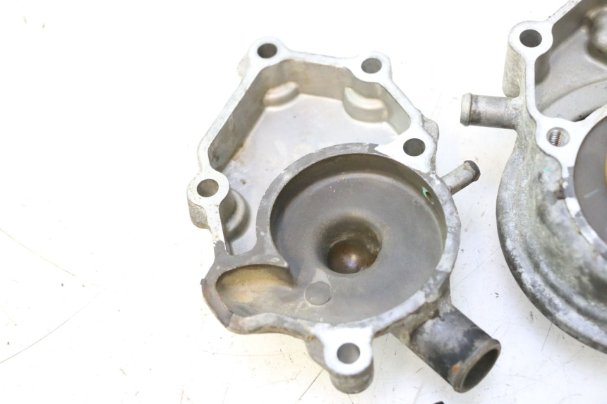 photo de POMPA ACQUA YAMAHA XMAX X-MAX 125 (2006 - 2009) - Caratteristiche distintive