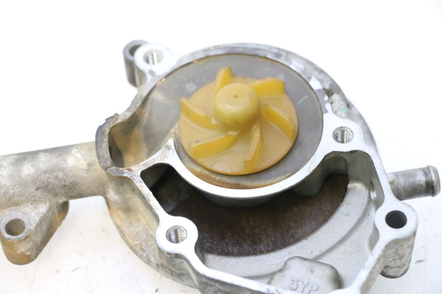 photo de POMPA ACQUA YAMAHA XMAX X-MAX 125 (2006 - 2009) - Marcature e riferimenti originali