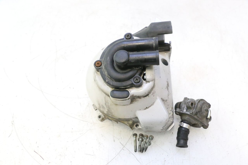 photo de POMPA ACQUA PIAGGIO X9 EVOLUTION 125 (2003 - 2007) - Dettagli dei punti di fissaggio