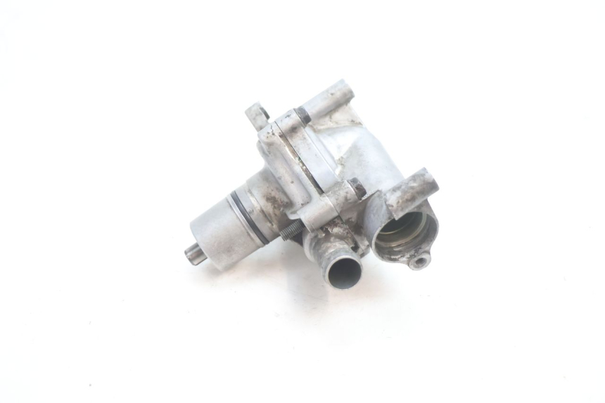 photo de POMPA ACQUA HONDA XRV AFRICA TWIN 750 (1990 - 1992) - Dettagli dei punti di fissaggio