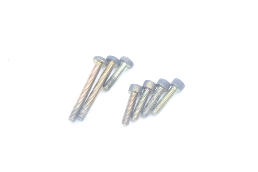 photo de POMPA ACQUA YAMAHA YP MAJESTY 125 (2002 - 2006) - Primo piano tecnico