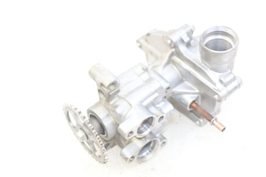 photo de POMPA ACQUA YAMAHA YZF R1 1000 (2007 - 2008) - Altra angolazione