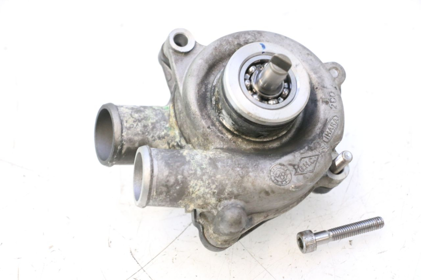 photo de POMPA ACQUA YAMAHA YZF R6 600 (2008 - 2009) - Marcature e riferimenti originali