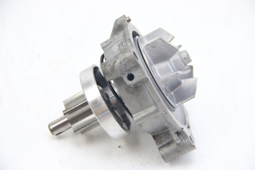 photo de POMPA ACQUA KAWASAKI Z ABS 1000 (2014 - 2020) - Vista principale