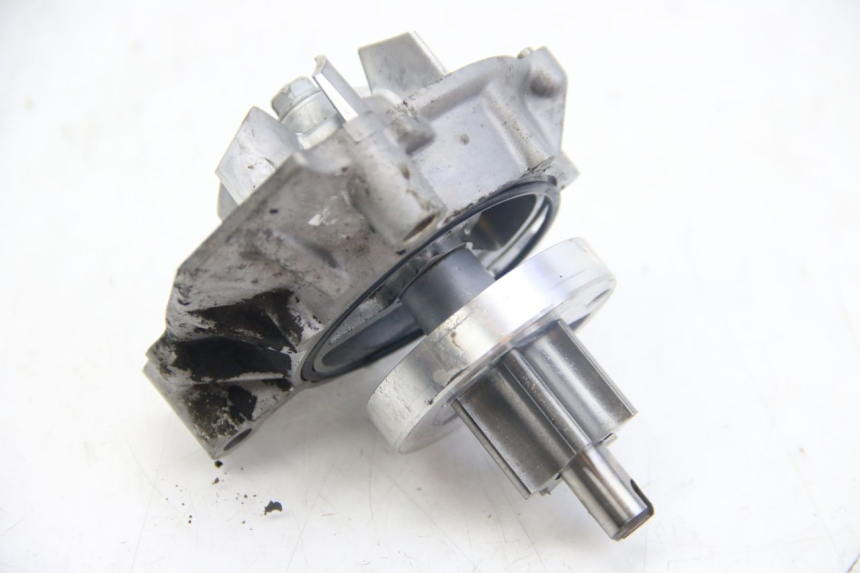 photo de POMPA ACQUA KAWASAKI Z ABS 1000 (2014 - 2020) - Zoom sullo stato d'uso