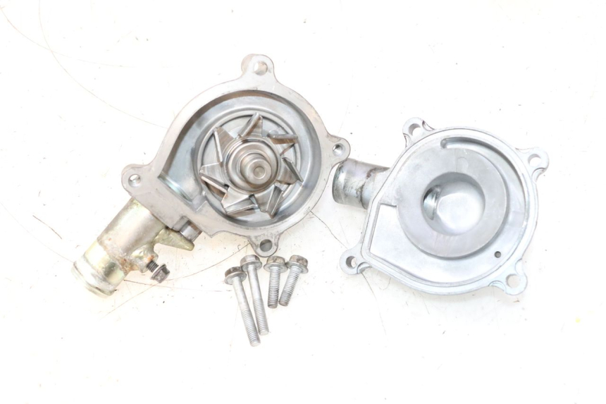photo de POMPA ACQUA KAWASAKI ZZR 600 (1995 - 2004) - Vista principale