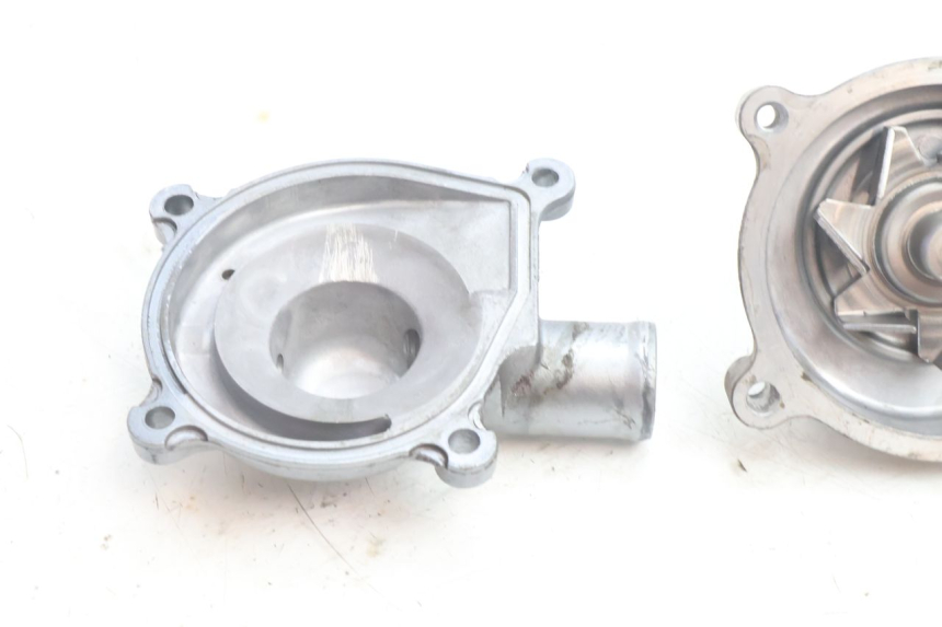 photo de POMPA ACQUA KAWASAKI ZZR 600 (1995 - 2004) - Zoom sullo stato d'uso