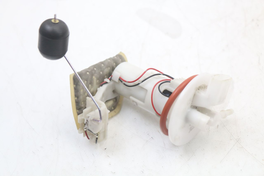 photo de POMPA CARBURANTE SUZUKI ADDRESS 110 (2015 - 2020) - Altra angolazione