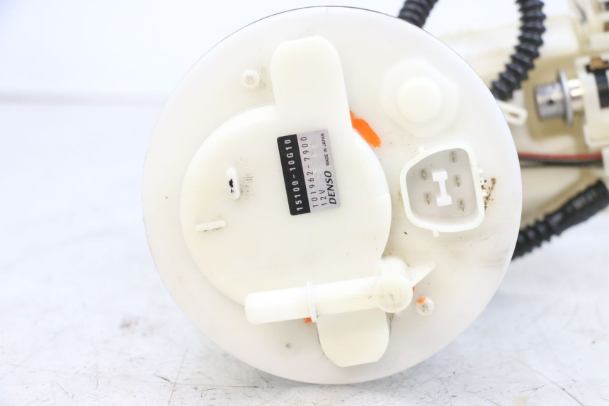 photo de POMPA CARBURANTE SUZUKI BURGMAN 650 (2013 - 2020) - Zoom sullo stato d'uso