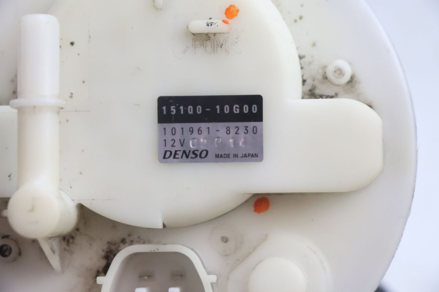 photo de POMPA CARBURANTE SUZUKI BURGMAN EXECUTIVE ABS 650 (2006 - 2012) - Altra angolazione