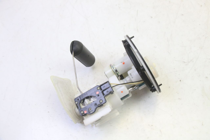 photo de POMPA CARBURANTE YAMAHA CYGNUS X INJECTION 125 (2007 - 2013) - Vista principale