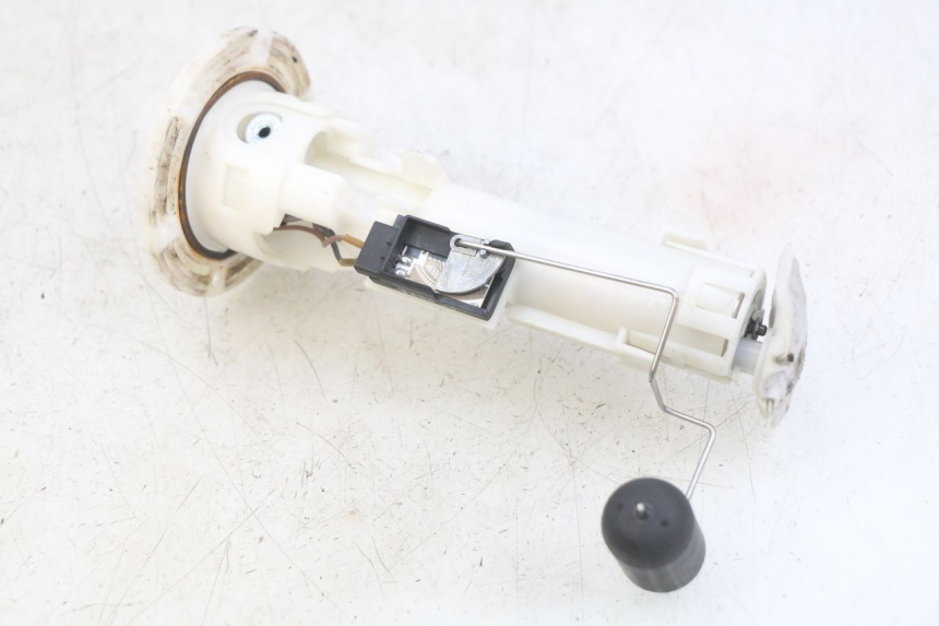 photo de POMPA CARBURANTE KYMCO DOWNTOWN ABS 125 (2015 - 2017) - Vista d'insieme del prodotto