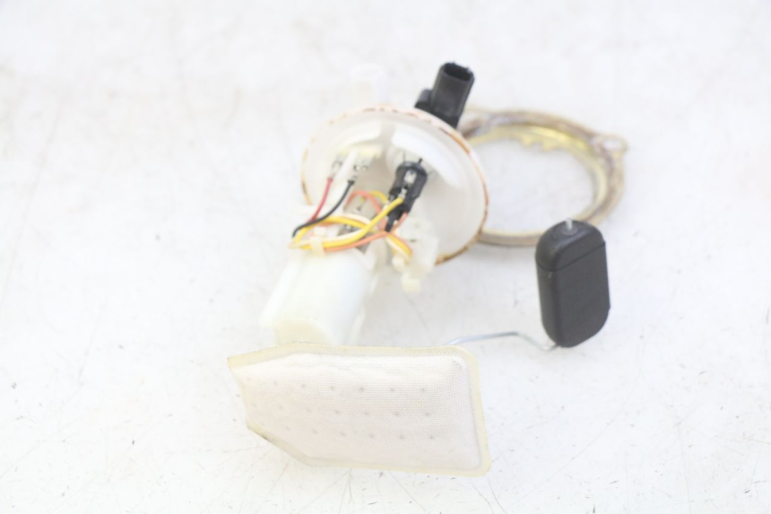 photo de POMPA CARBURANTE YAMAHA D'ELIGHT DELIGHT 125 (2017 - 2020) - Altra angolazione