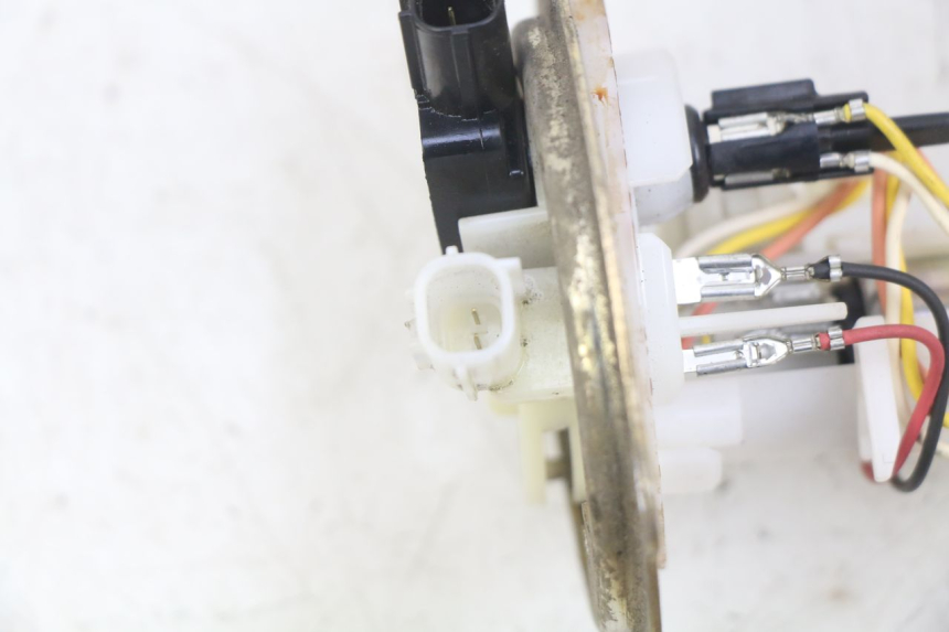 photo de POMPA CARBURANTE YAMAHA D'ELIGHT DELIGHT 125 (2017 - 2020) - Primo piano tecnico