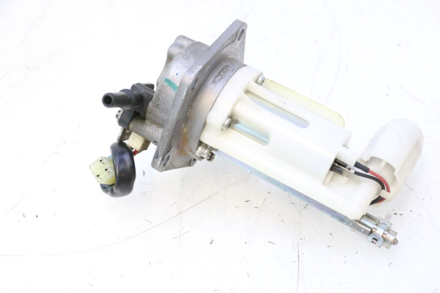 photo de POMPA CARBURANTE KAWASAKI ER-6 ER6 N 650 (2005 - 2009) - Vista principale