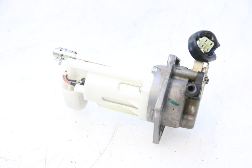 photo de POMPA CARBURANTE KAWASAKI ER-6 ER6 N 650 (2005 - 2009) - Zoom sullo stato d'uso