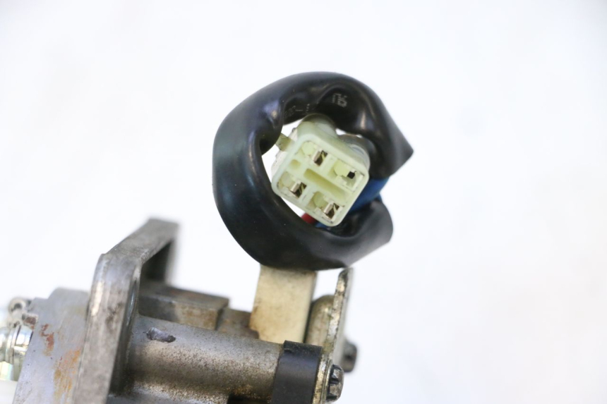 photo de POMPA CARBURANTE KAWASAKI ER-6 ER6 N 650 (2005 - 2009) - Altra angolazione