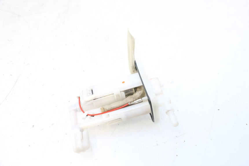 photo de POMPA CARBURANTE JM MOTORS F45i 4T 50 (2020 - 2023) - Zoom sullo stato d'uso