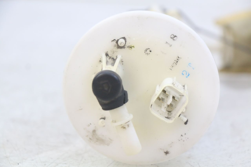 photo de POMPA CARBURANTE HONDA FES PANTHEON 125 (2003 - 2007) - Zoom sullo stato d'uso