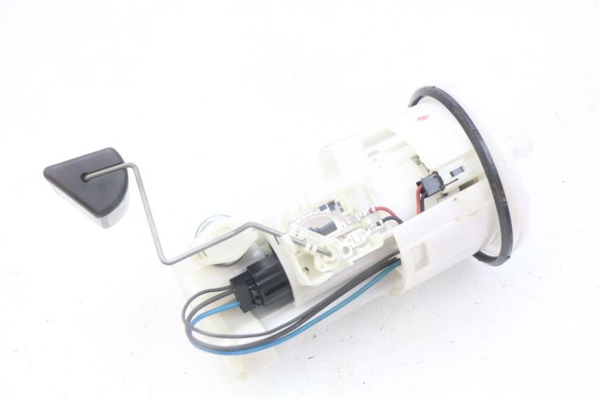 photo de POMPA DEL CARBURANTE YAMAHA FJR ABS 1300 (2016 - 2020) - Zoom sullo stato d'uso