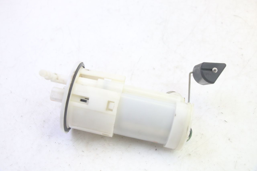 photo de POMPA DEL CARBURANTE YAMAHA FJR ABS 1300 (2006 - 2012) - Zoom sullo stato d'uso