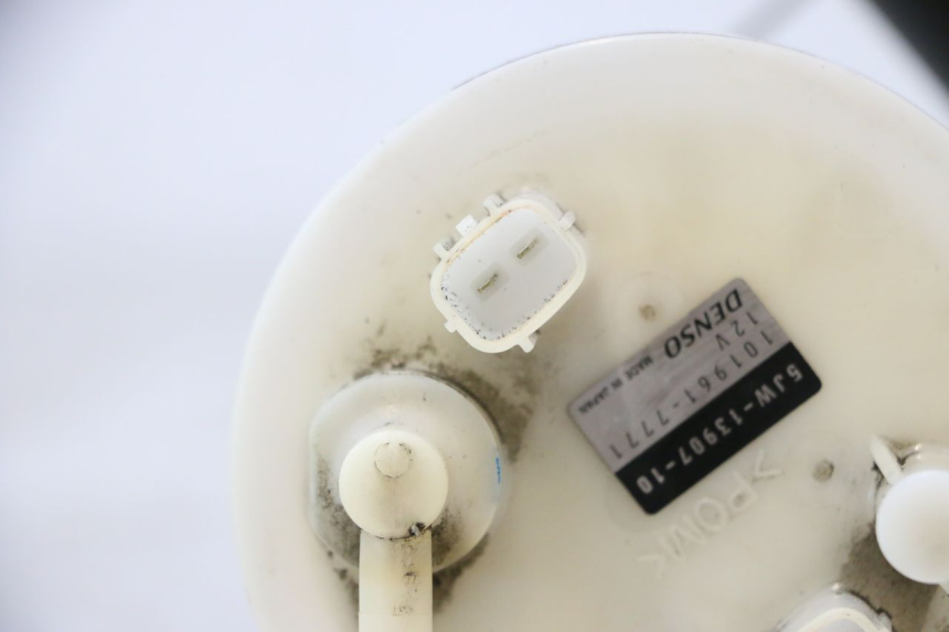 photo de POMPA CARBURANTE YAMAHA FJR 1300 (2001 - 2005) - Altra vista dell'articolo
