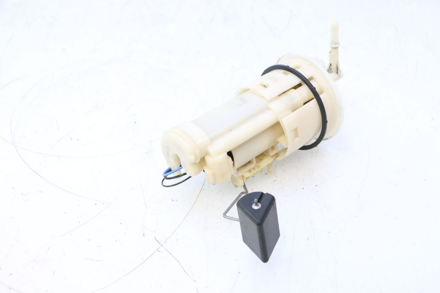 photo de POMPA CARBURANTE YAMAHA FJR 1300 (2001 - 2005) - Dettagli dei punti di fissaggio