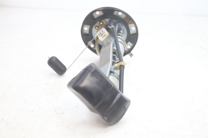 photo de POMPA CARBURANTE HONDA FJS SILVER WING SILVERWING 400 (2005 - 2008) - Primo piano tecnico