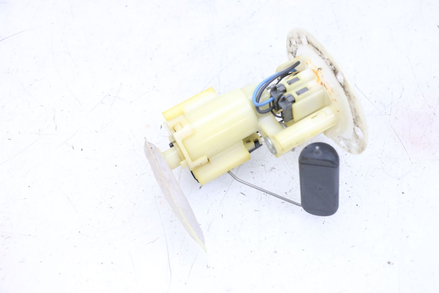 photo de POMPA CARBURANTE MBK FLAME X 125 (2007 - 2016) - Dettagli dei punti di fissaggio