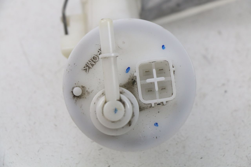 photo de POMPA DEL CARBURANTE MBK FLIPPER 115 (2013 - 2017) - Dettagli dei punti di fissaggio