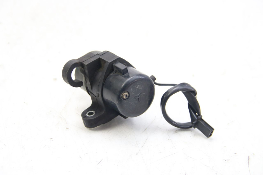 photo de POMPA CARBURANTE YAMAHA FZS FAZER 600 (2001 - 2003) - Altra angolazione