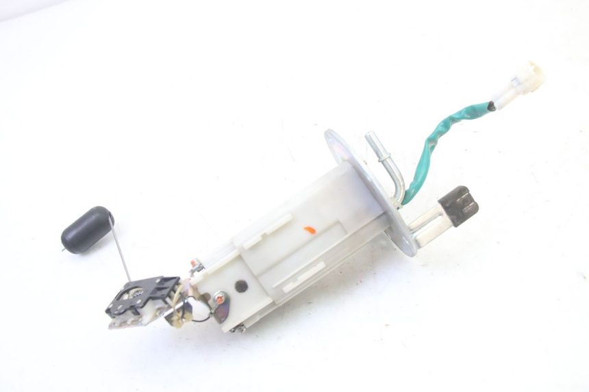 photo de POMPA CARBURANTE SUZUKI GSR 750 (2011 - 2017) - Dettaglio del componente
