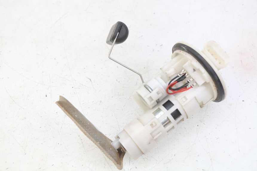 photo de POMPA DEL CARBURANTE EUROCKA GTR 50 (2018 - 2021) - Primo piano tecnico