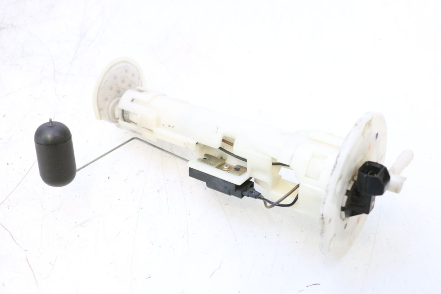 photo de POMPA CARBURANTE SYM GTS EVO 125 (2009 - 2013) - Altra angolazione