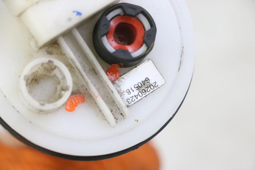 photo de POMPA CARBURANTE PIAGGIO IE MP3 YOURBAN 300 (2011 - 2016) - Dettaglio del componente