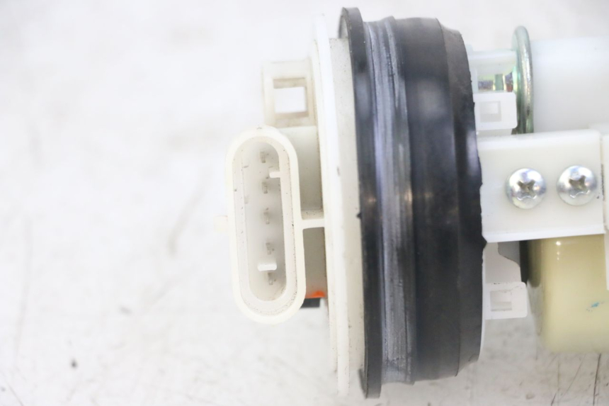 photo de POMPA CARBURANTE PIAGGIO IE MP3 YOURBAN 300 (2011 - 2016) - Vista d'insieme del prodotto