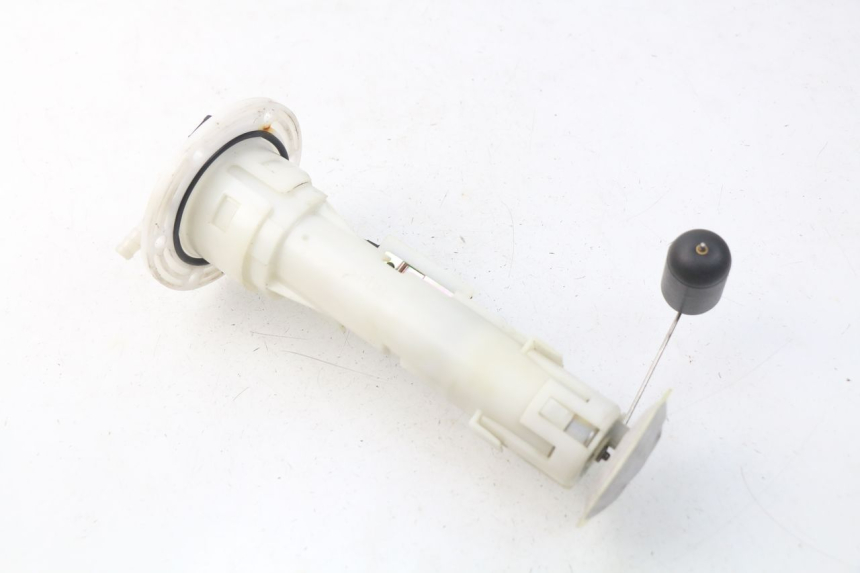 photo de POMPA DEL CARBURANTE SYM JOYMAX 250 (2013 - 2017) - Dettagli dei punti di fissaggio