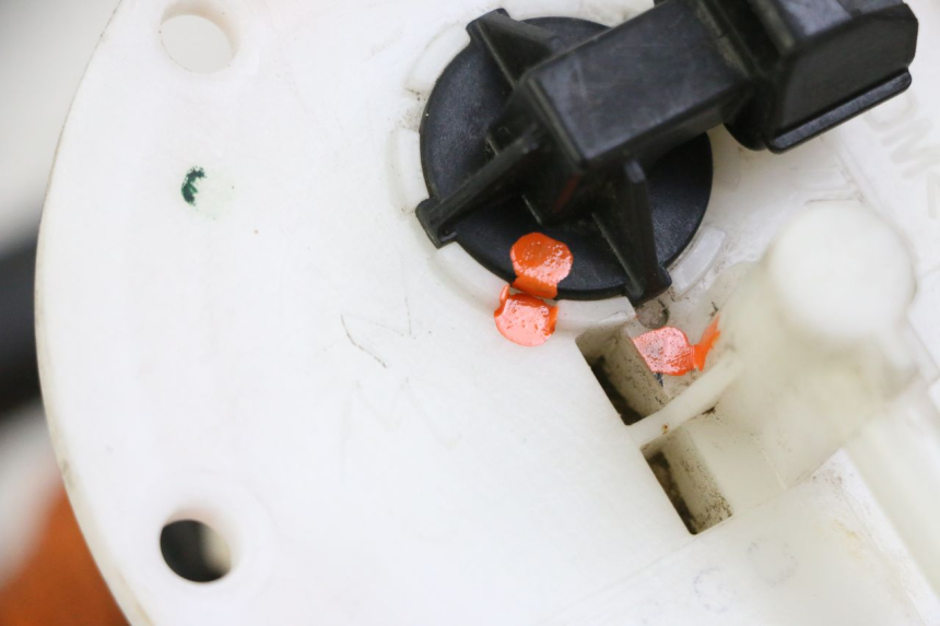 photo de POMPA CARBURANTE SYM JOYMAX 125 (2010 - 2017) - Altra angolazione