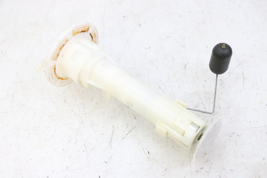 photo de POMPA CARBURANTE SYM JOYMAX 125 (2010 - 2017) - Dettagli dei punti di fissaggio