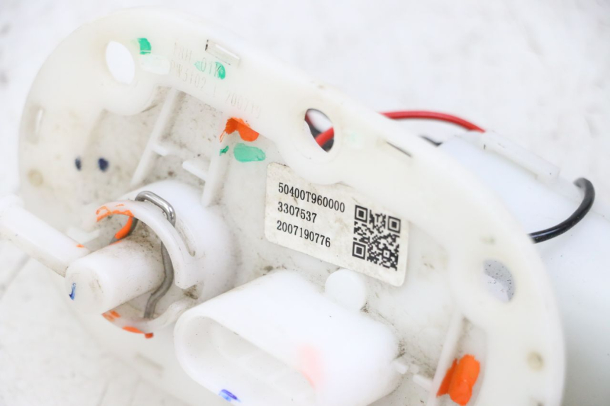 photo de POMPA CARBURANTE KEEWAY K-LIGHT KLIGHT 125 (2018 - 2025) - Dettagli dei punti di fissaggio