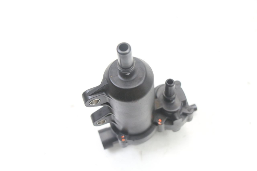 photo de POMPA CARBURANTE PEUGEOT KISBEE 4T 50 (2018 - 2022) - Dettagli dei punti di fissaggio