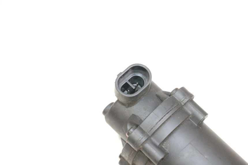 photo de POMPA CARBURANTE PEUGEOT KISBEE 4T 50 (2018 - 2022) - Altra angolazione