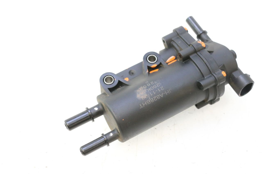 photo de POMPA CARBURANTE PEUGEOT KISBEE 4T 50 (2018 - 2022) - Stato della superficie e materiale