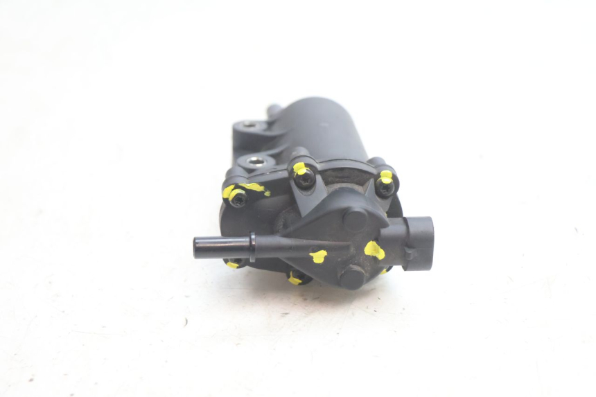 photo de POMPA CARBURANTE PEUGEOT KISBEE 4T 50 (2018 - 2022) - Altra angolazione