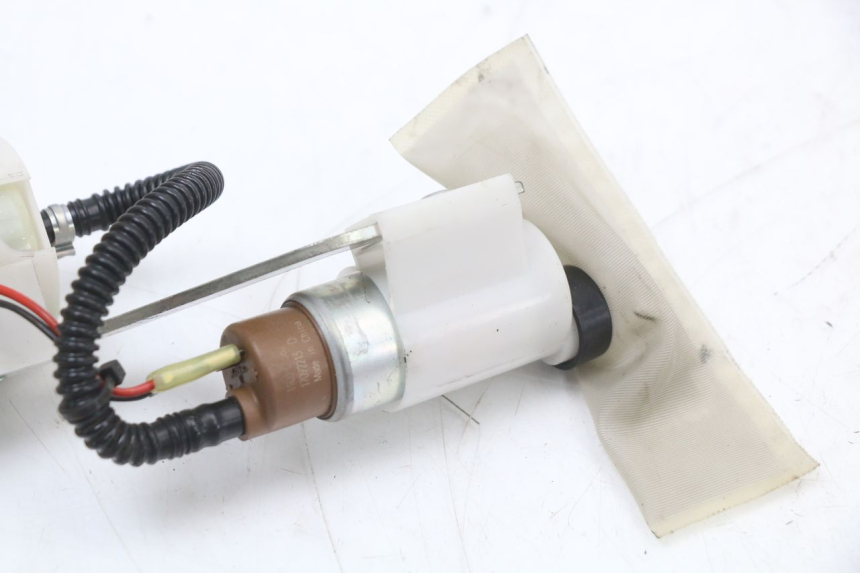 photo de POMPA CARBURANTE PIAGGIO LIBERTY 4T 50 (2018 - 2021) - Altra angolazione