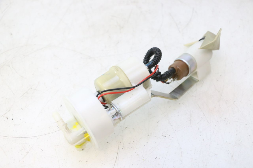 photo de POMPA DEL CARBURANTE PIAGGIO LIBERTY IGET 4T 50 (2015 - 2020) - Vista principale