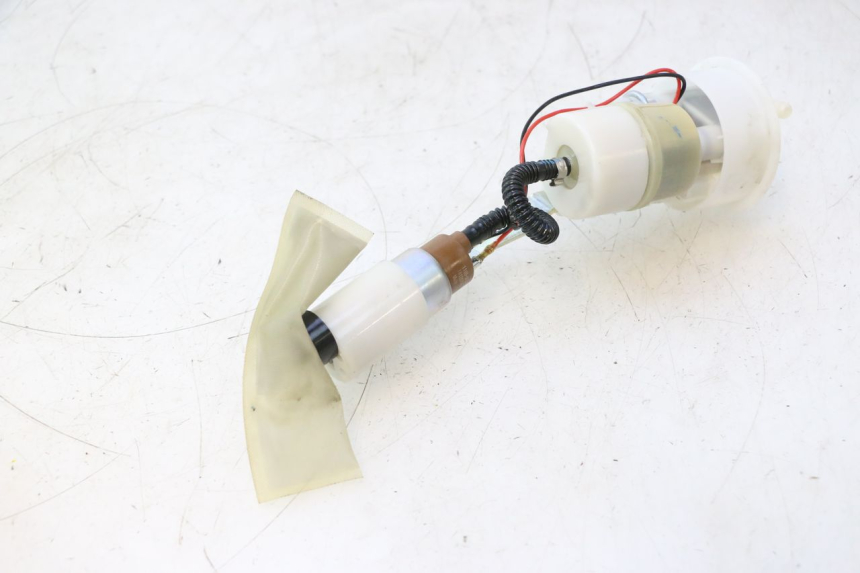 photo de POMPA DEL CARBURANTE PIAGGIO LIBERTY IGET 4T 50 (2015 - 2020) - Ricambio usato controllato